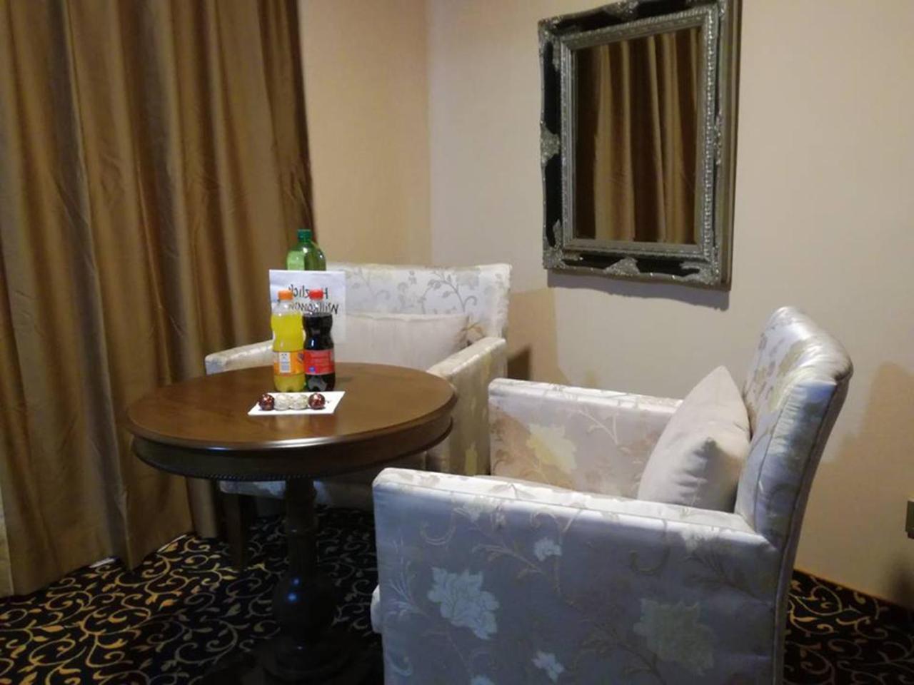 Hotel Zum Weissen Ochsen Aalen Eksteriør bilde